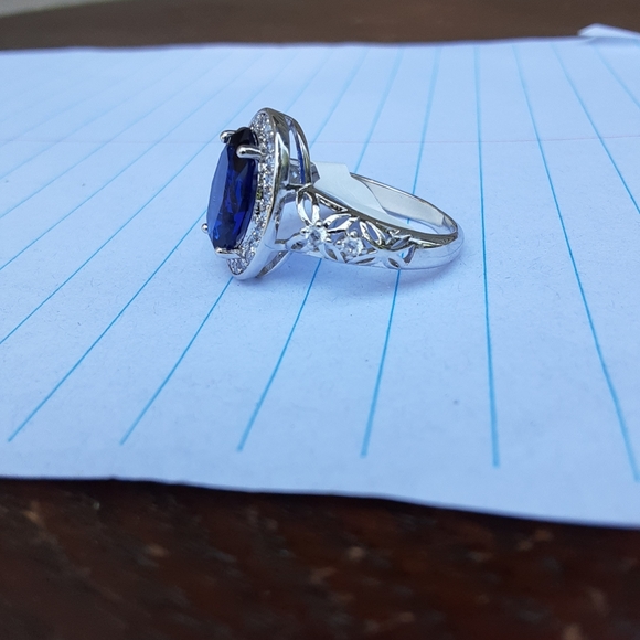 Blue Sapphire and Cz Silver Ring Size 8.5 - Picture 4 of 7